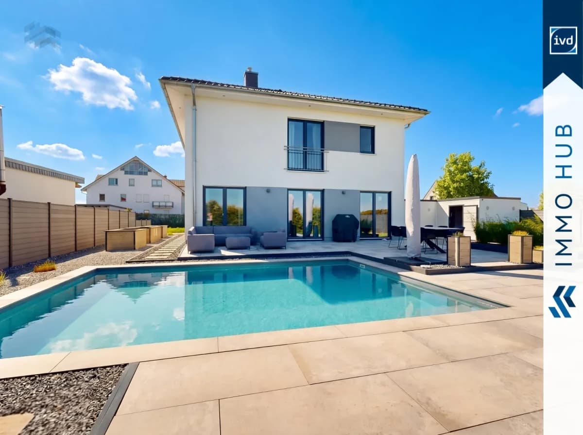 Verkauftes Einfamilienhaus mit Pool aus der Vermarktung der Immo Hub GmbH