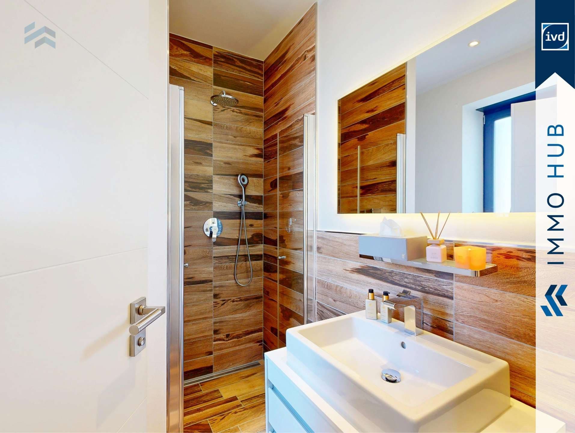 Badezimmer EG Vorderhaus