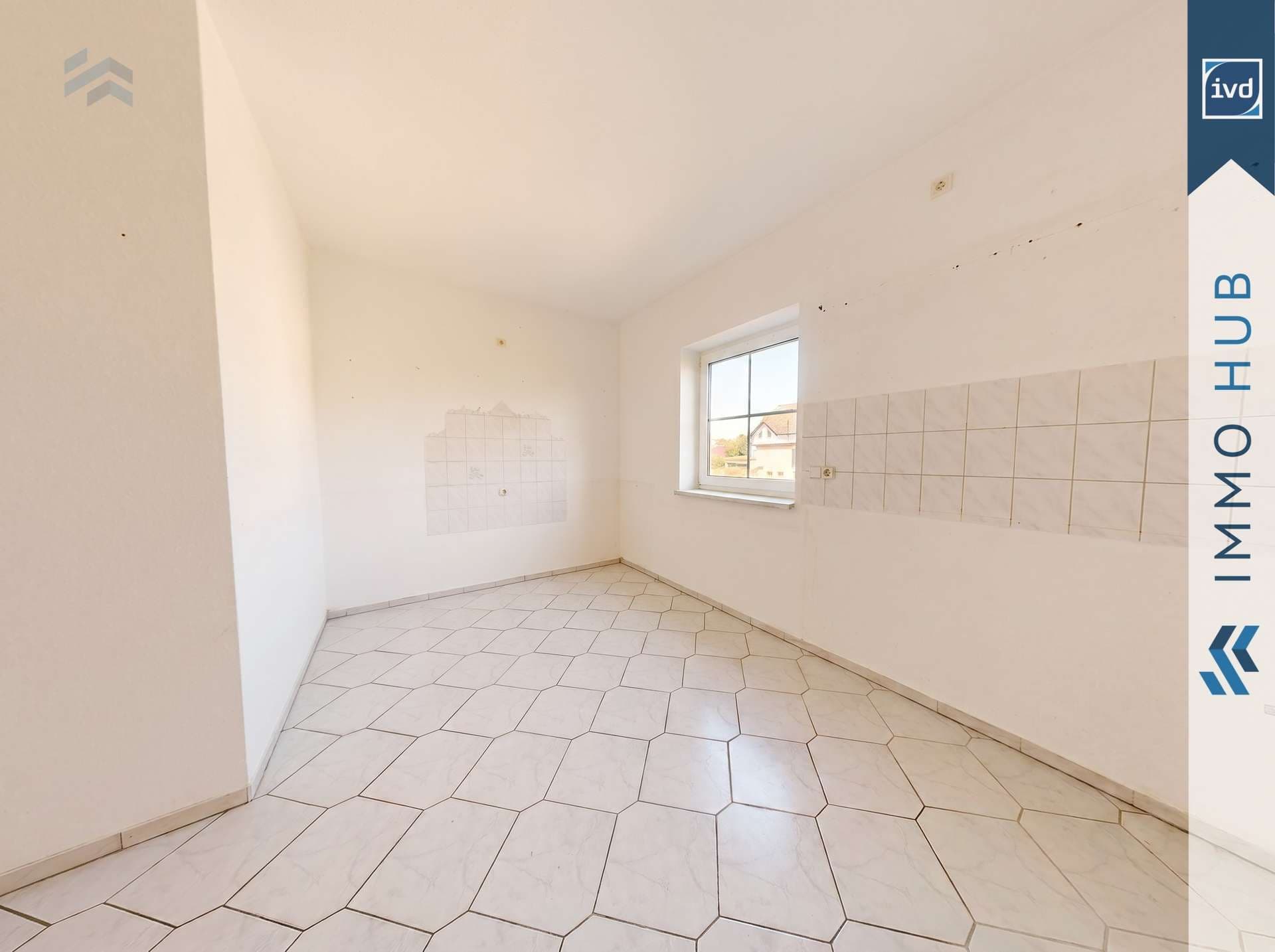+++Großzügiges Zweifamilienhaus mit Einliegerwohnung, Pool und unverbaubarem Naturblick+++ – Bild 6