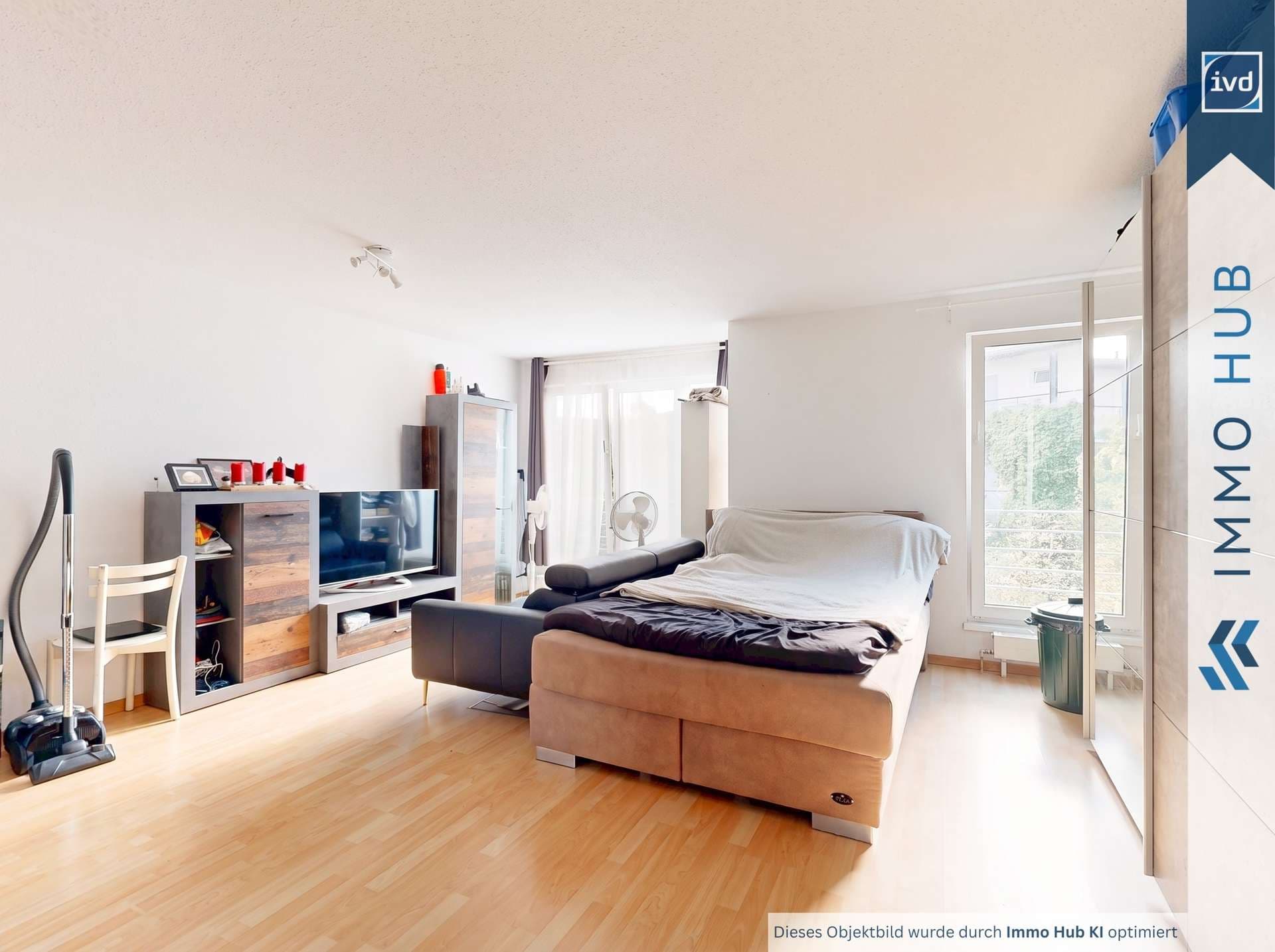Wohn- und Schlafzimmer (1)