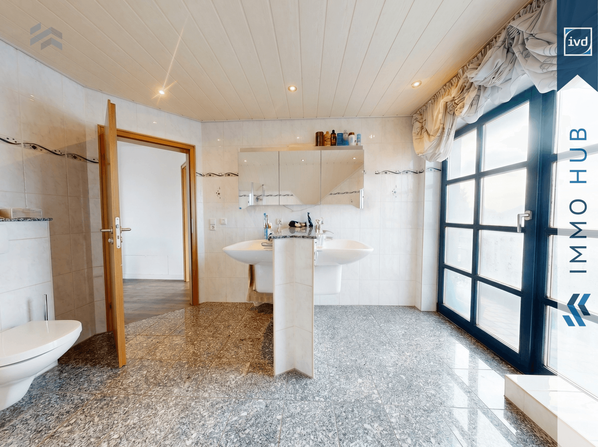 06242026_125409_BildbearbeitungBadezimmer