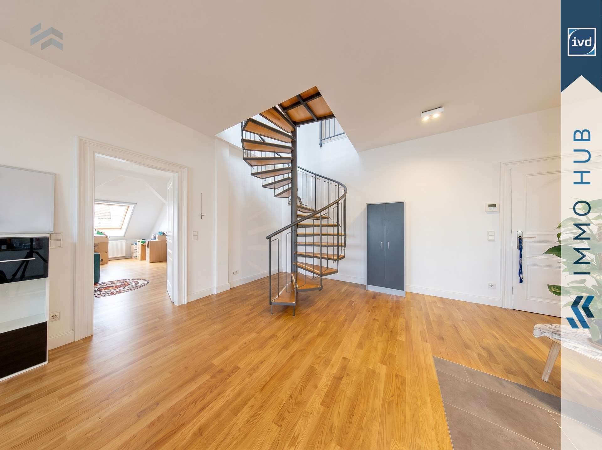 ++ Stilvolle Maisonettewohnung im historischen Denkmalgebäude ++ – Bild 4